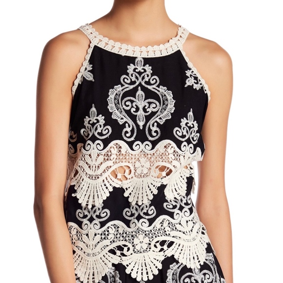 Romeo & Juliet Couture Tops - Romeo & Juliet Couture Crochet Tank Top Boho Sz L